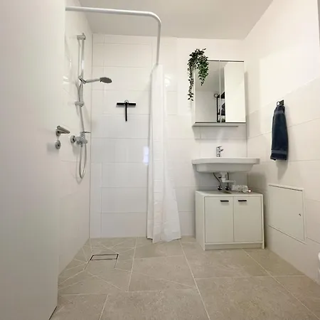 Zentrales Innenstadt Mit Garage