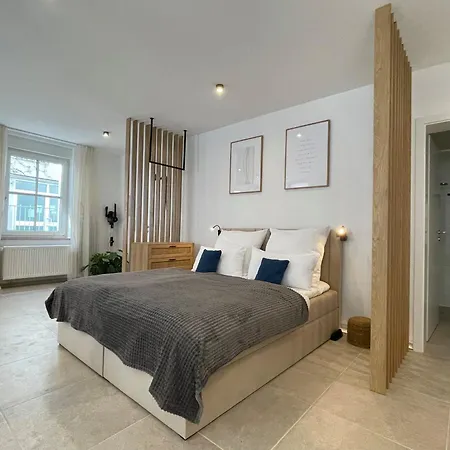 Zentrales Innenstadt Mit Garage Appartement *