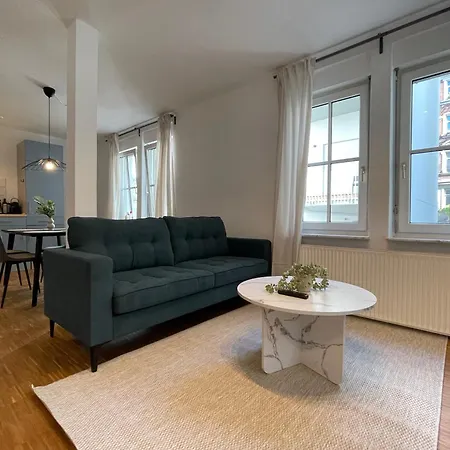 Apartment Zentrales Innenstadt Mit Garage *