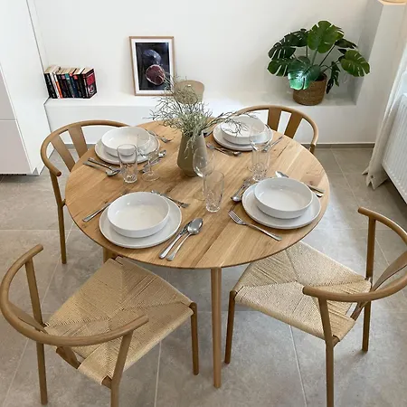 Zentrales Innenstadt Mit Garage Stoccarda